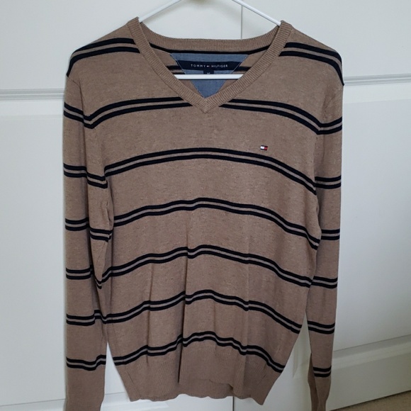 Tommy Hilfiger sweater v neck - Picture 1 of 4